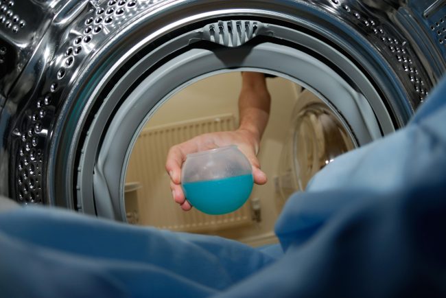 Cách giặt áo lông vũ bằng máy giặt